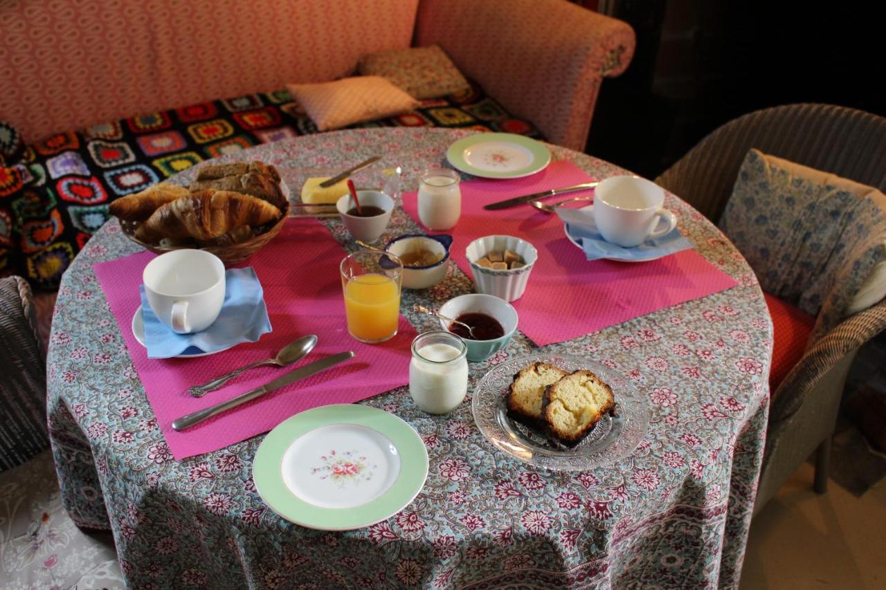 Les Mouettes Bed & Breakfast Saint-Suliac Exterior photo