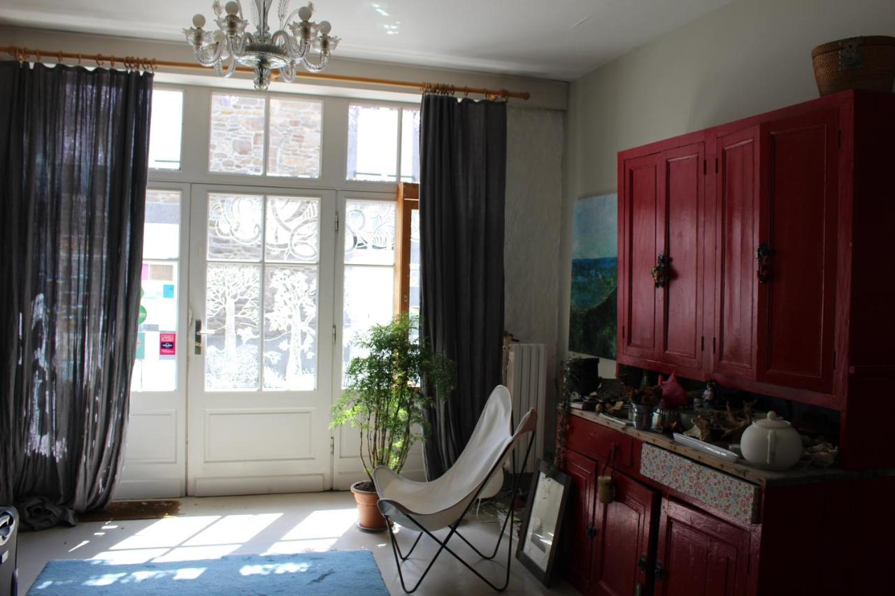 Les Mouettes Bed & Breakfast Saint-Suliac Exterior photo