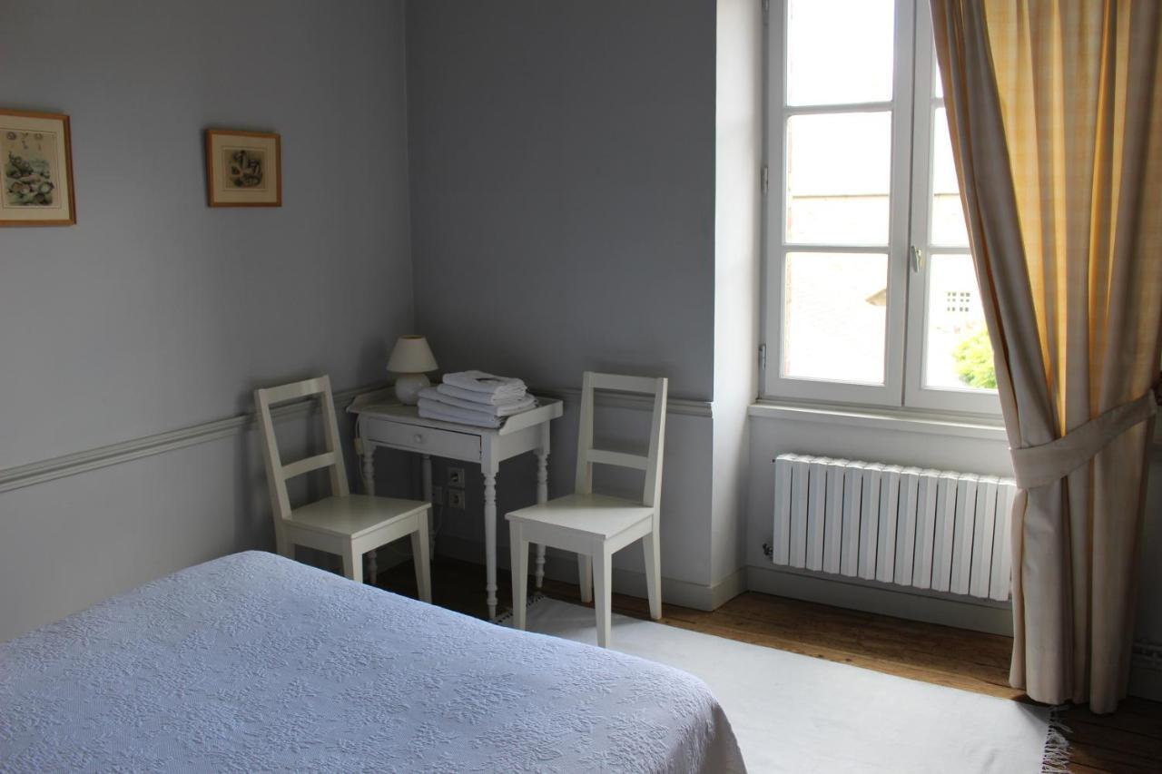 Les Mouettes Bed & Breakfast Saint-Suliac Exterior photo