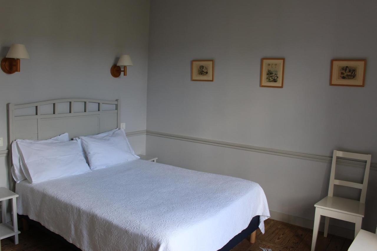 Les Mouettes Bed & Breakfast Saint-Suliac Exterior photo